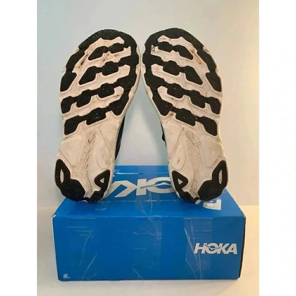 .937 Hoka M Clifton 9, Black/White, Mens Running Shoes-US 10.5 Mens - Picture 5 of 6